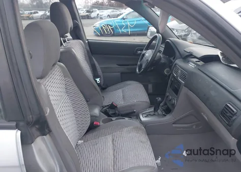 2004 Subaru Forester 2.5Xs z USA, uszkodzony, nr VIN JF1SG65664H752125